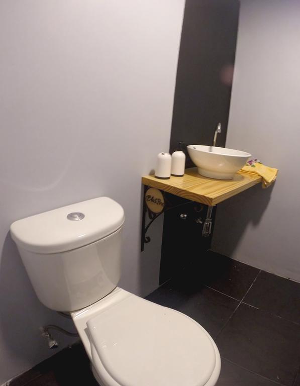 Blackpine Hostel Medellin Ngoại thất bức ảnh