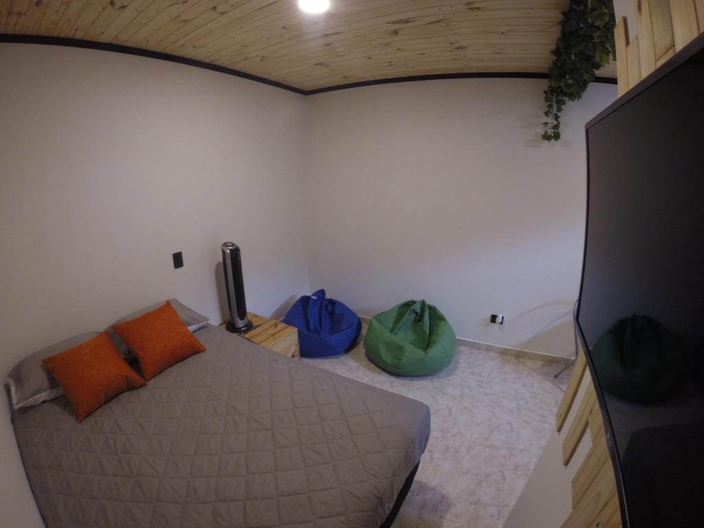 Blackpine Hostel Medellin Ngoại thất bức ảnh